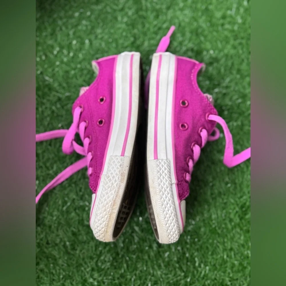 Converse bright fuchsia